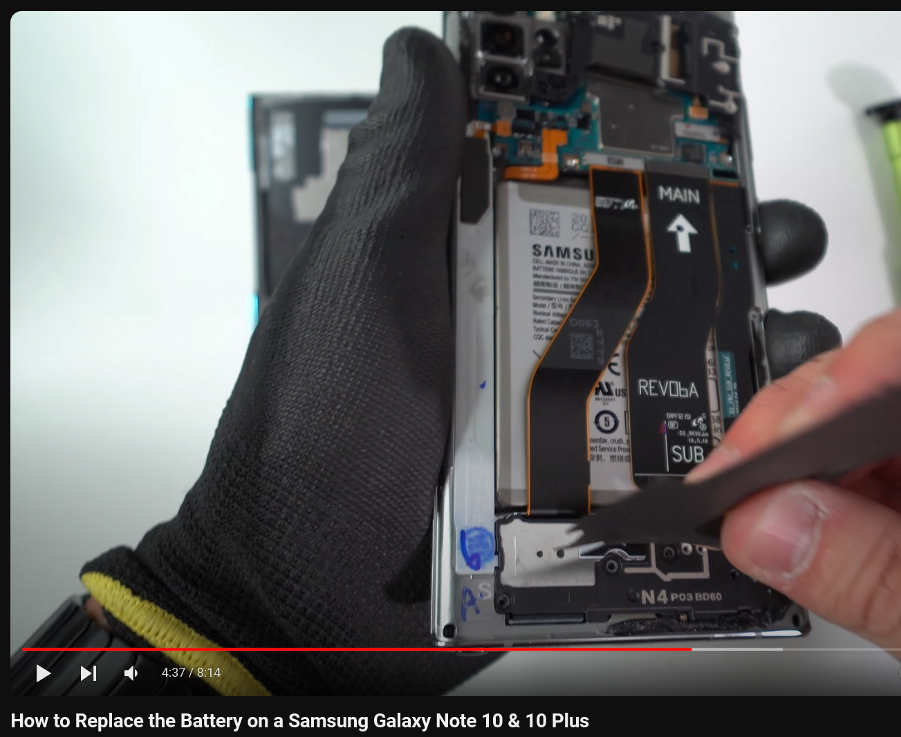 2024-09-02 19_15_29-(25) How to Replace the Battery on a Samsung Galaxy Note 10 & 10 Plus - Yo...png