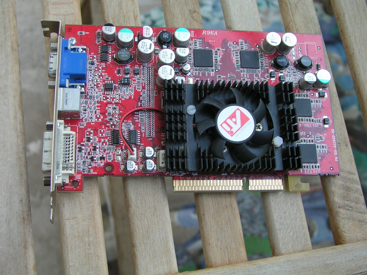 9600 Pro_1.jpg