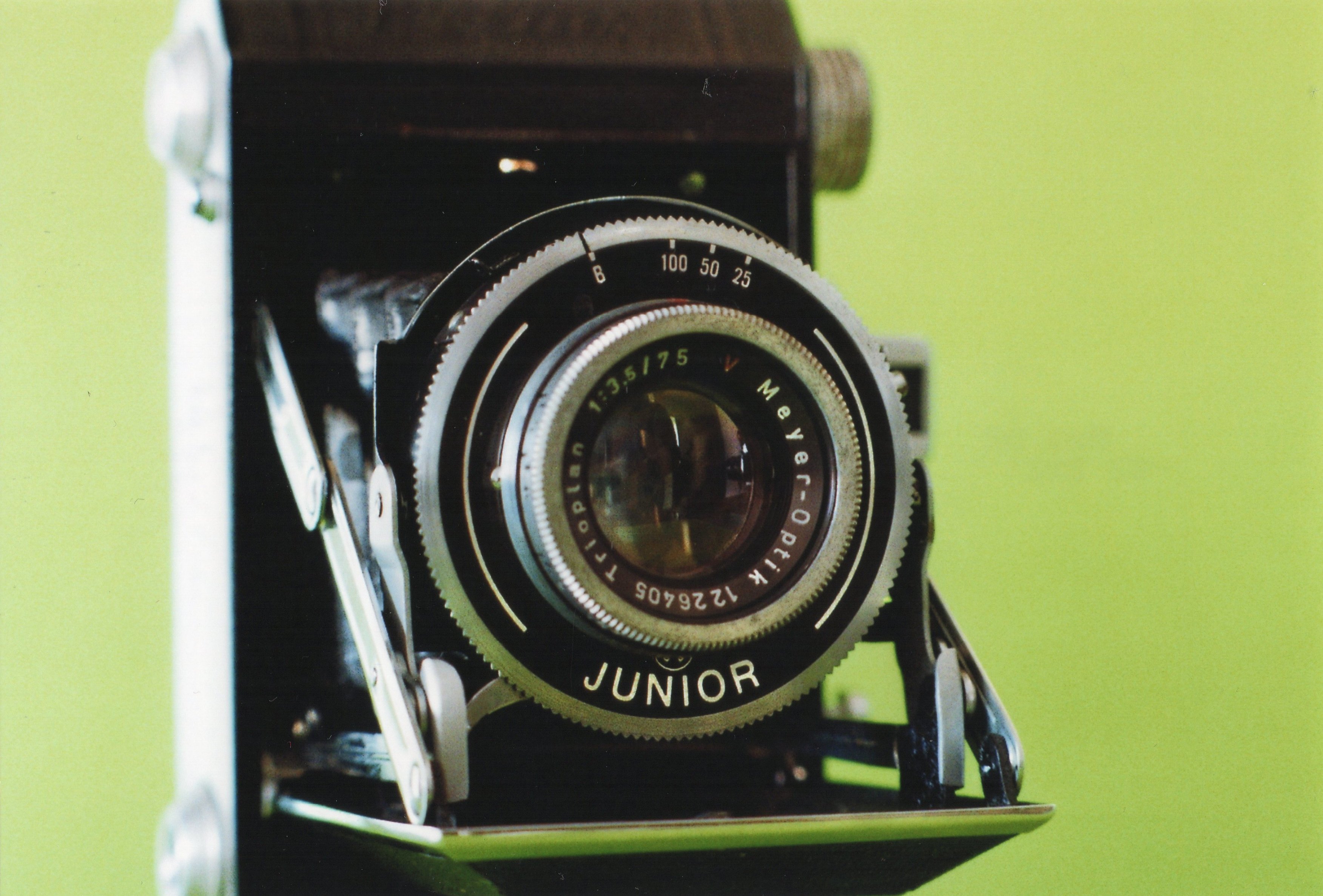 Analog Nikon F601 003.jpg