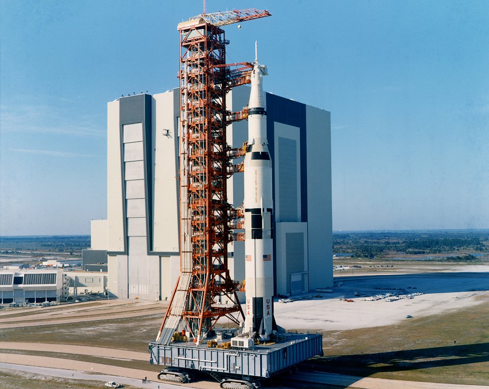 Apollo 10 Rollout.jpg