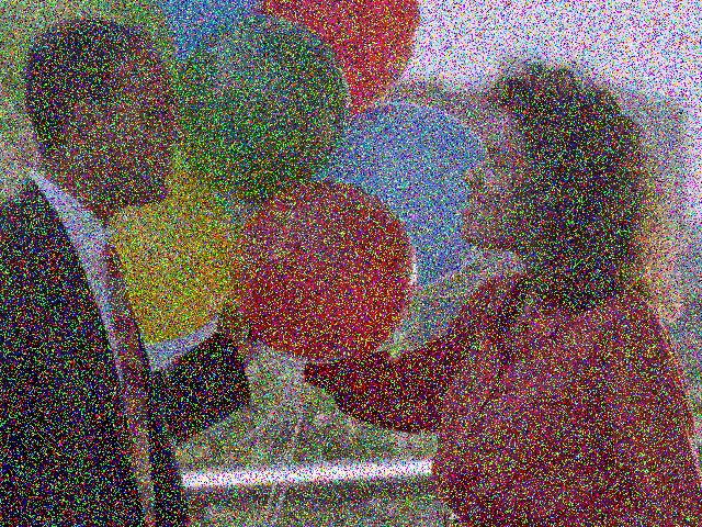 balloons_noisy.png