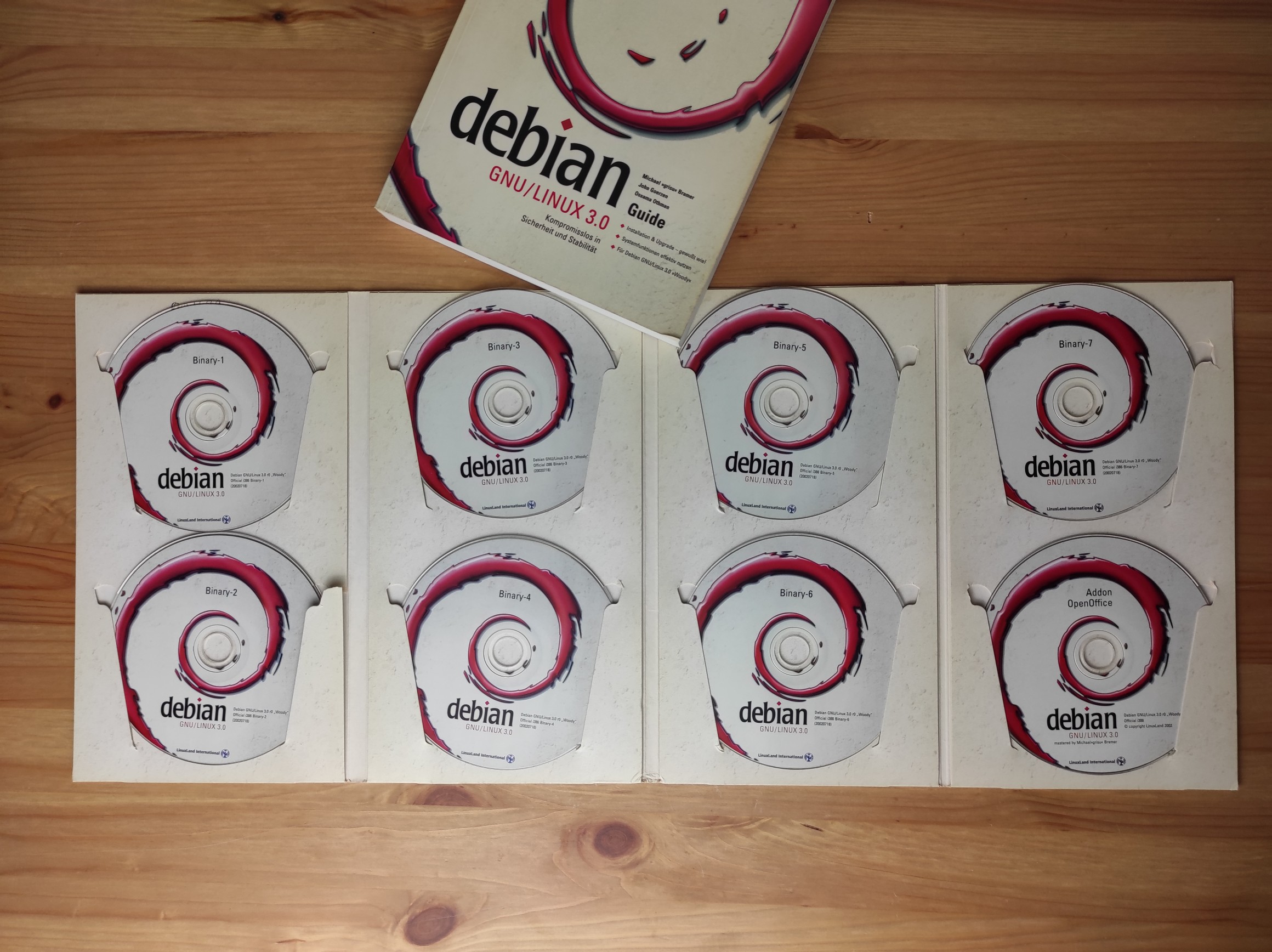 debian_3_woody.jpg