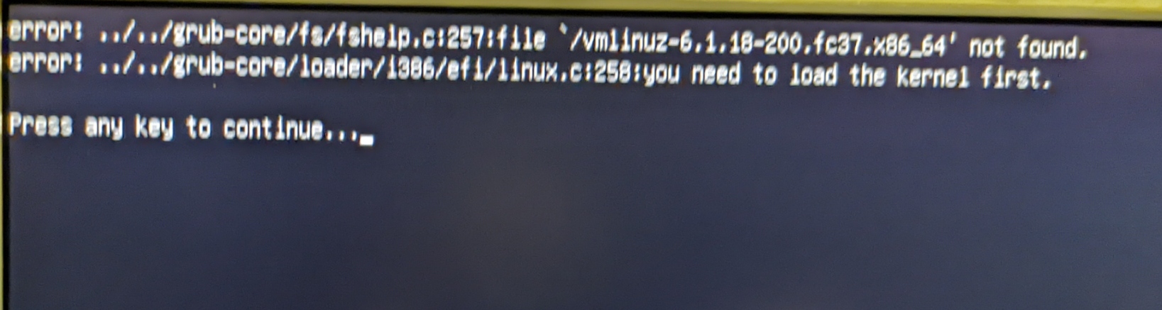 FEdora UEFI Boot Grub.jpg