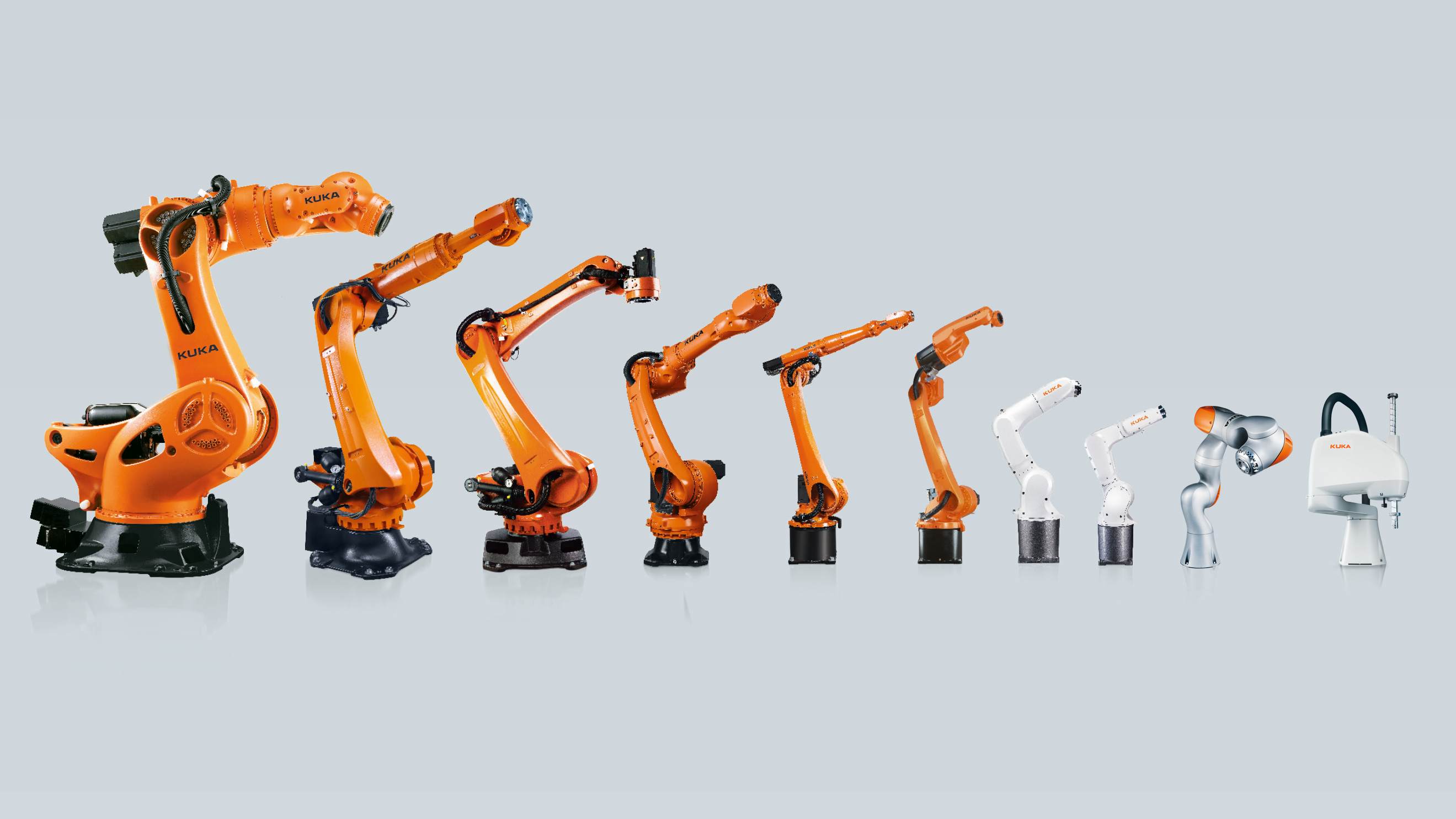 KUKA Industrieroboter 2020.jpg