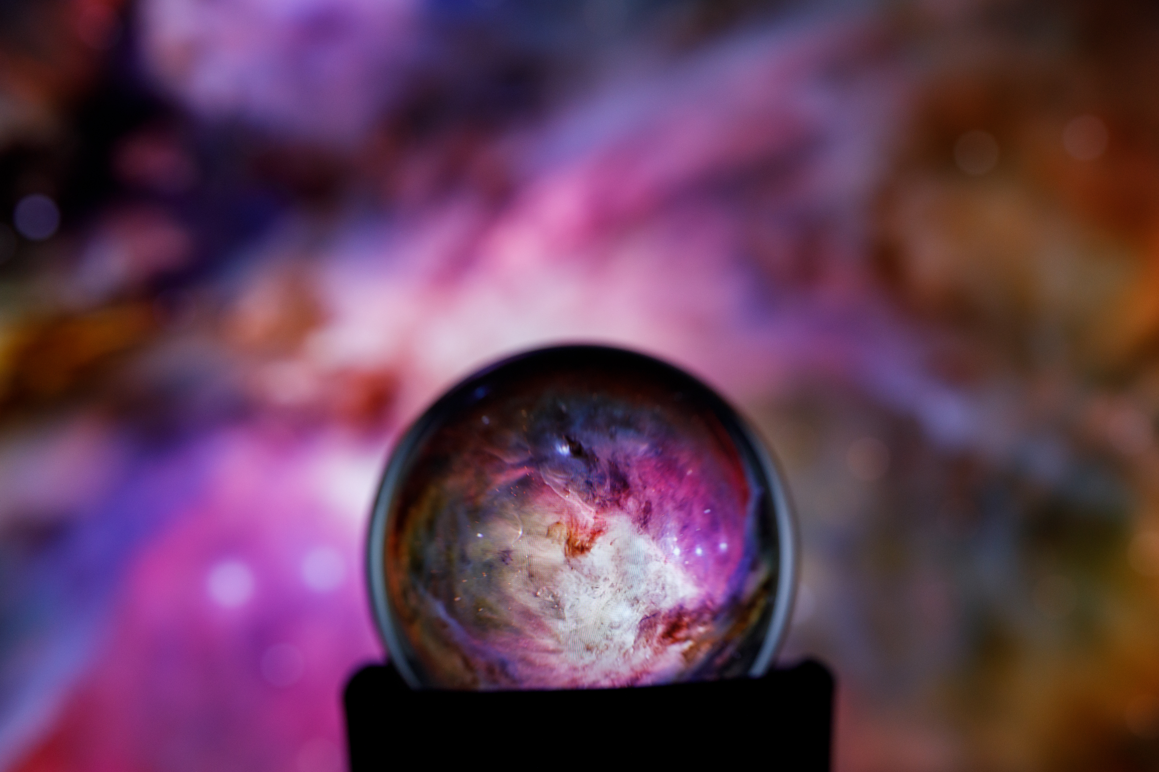 Lenseball-1.jpg