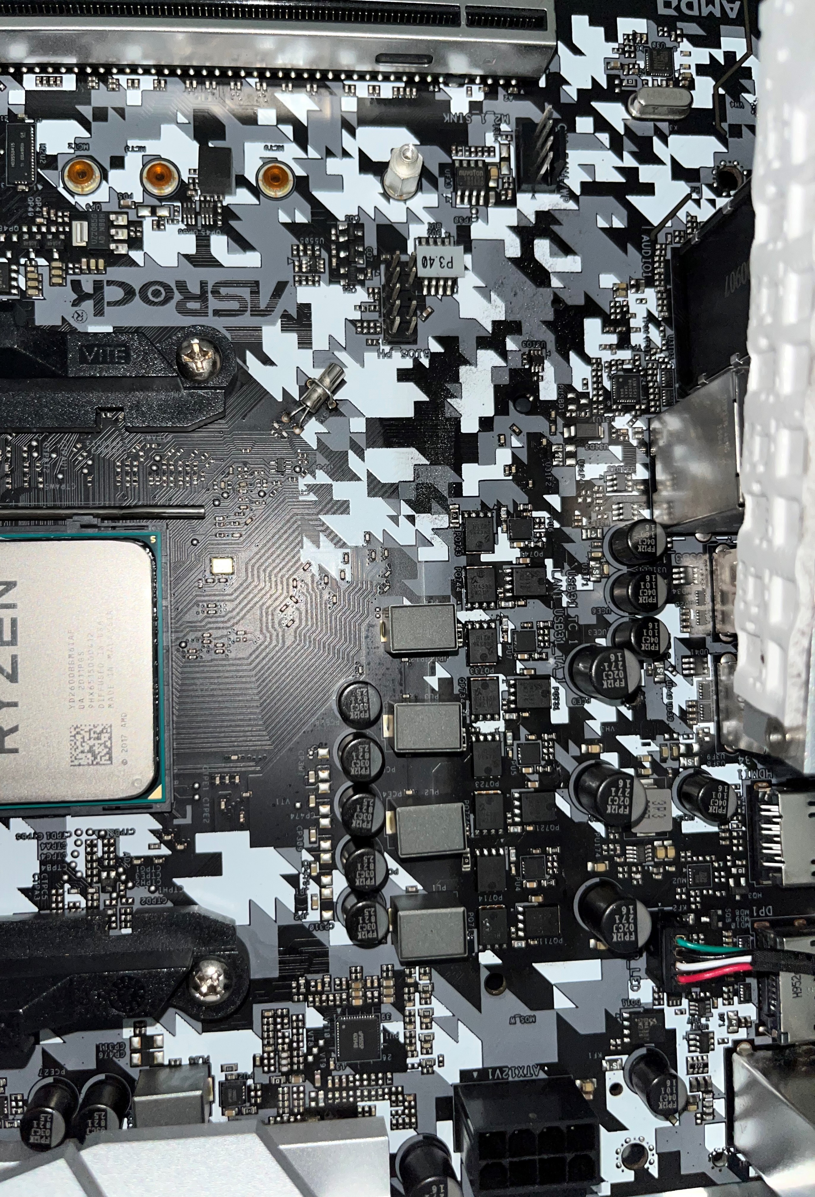 Mainboard_old_top.jpg