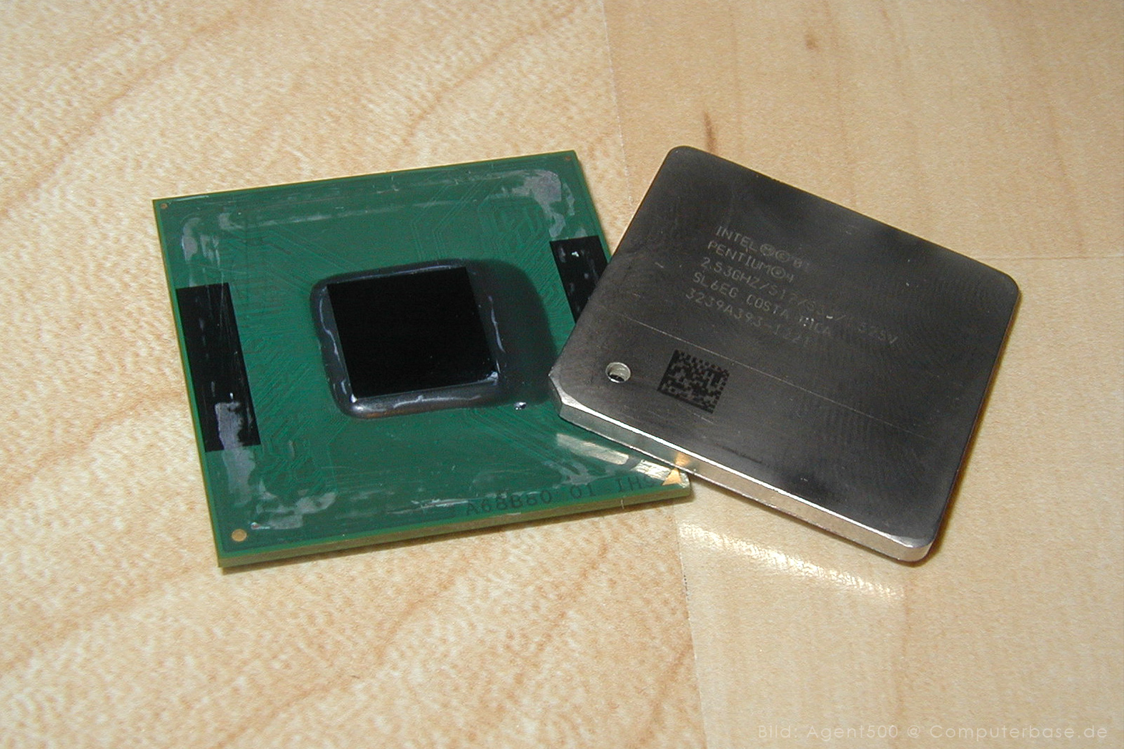 p4-2533-die.jpg