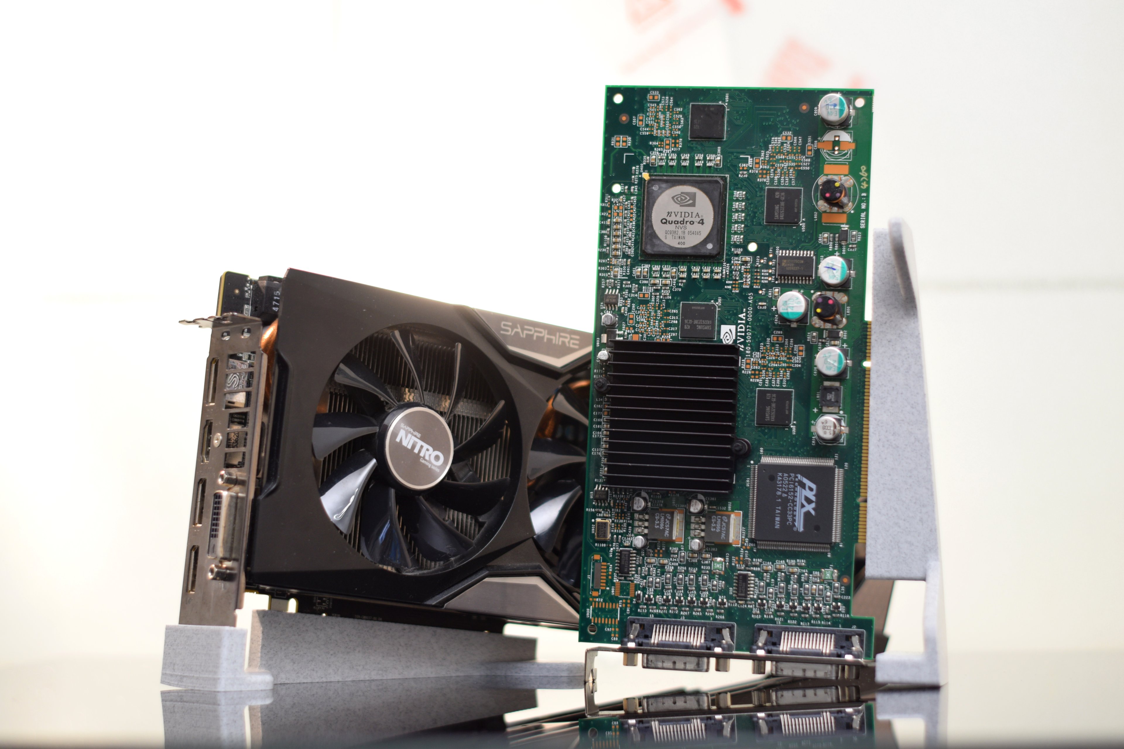 Quadro NVS400 Radeon R9 Fury (2-01).JPG