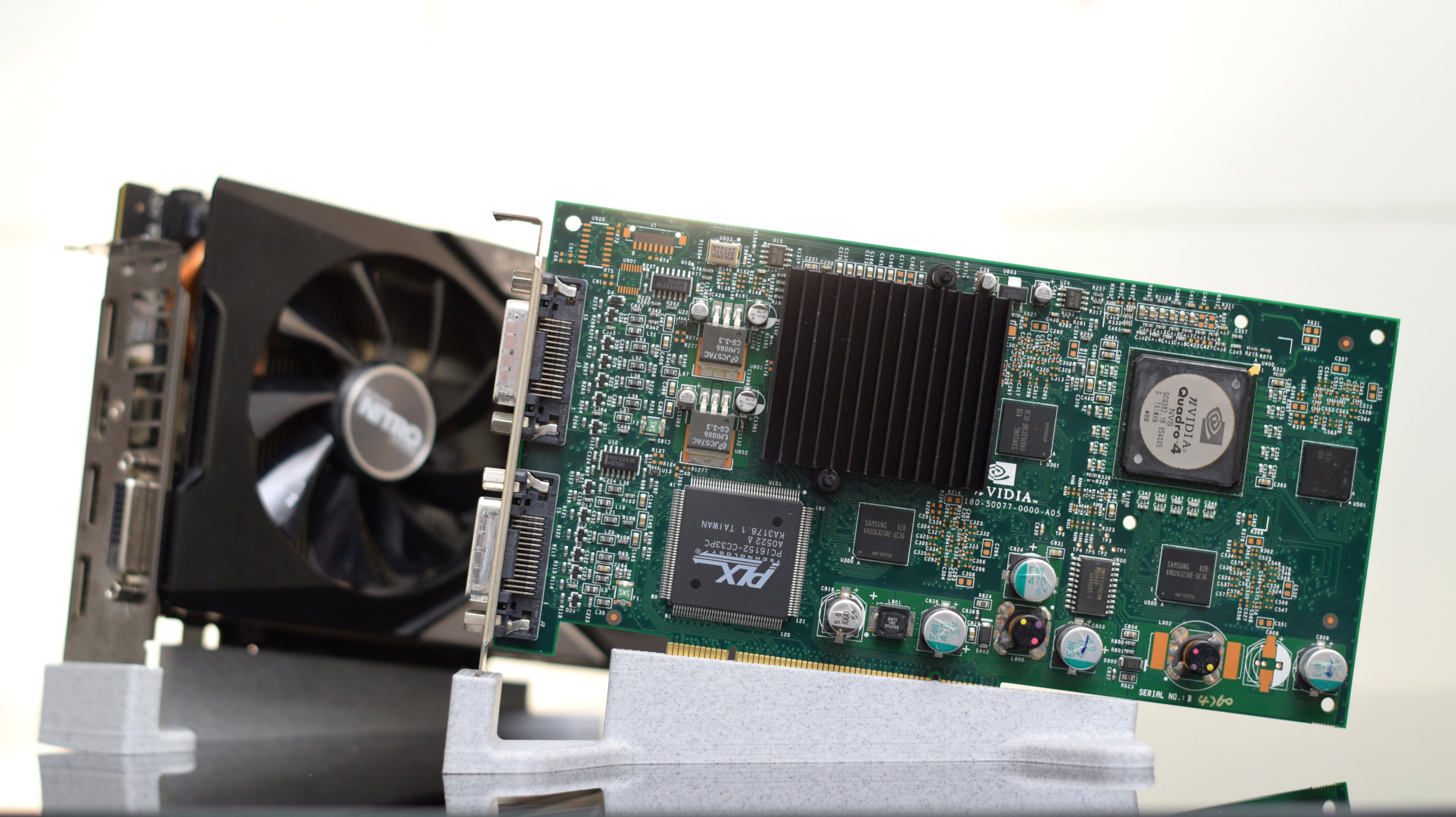 Quadro NVS400 Radeon R9 Fury (5-01).JPG