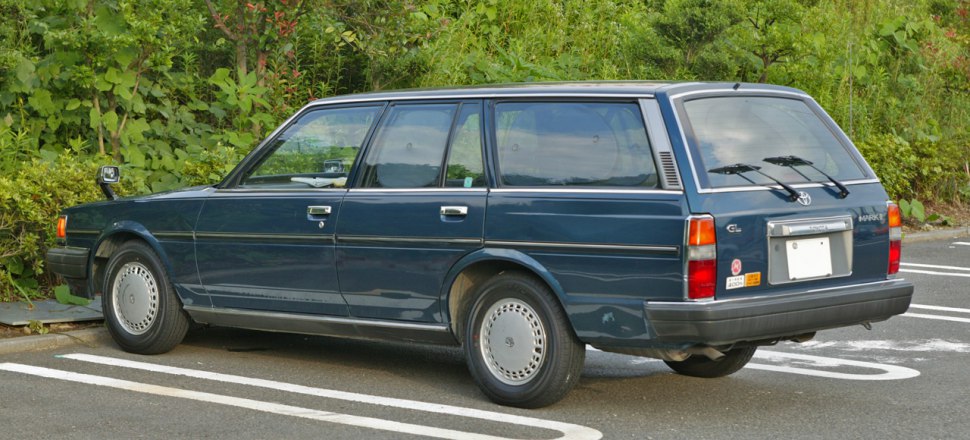 Toyota-Mark-II-Wagon-GX70.jpg